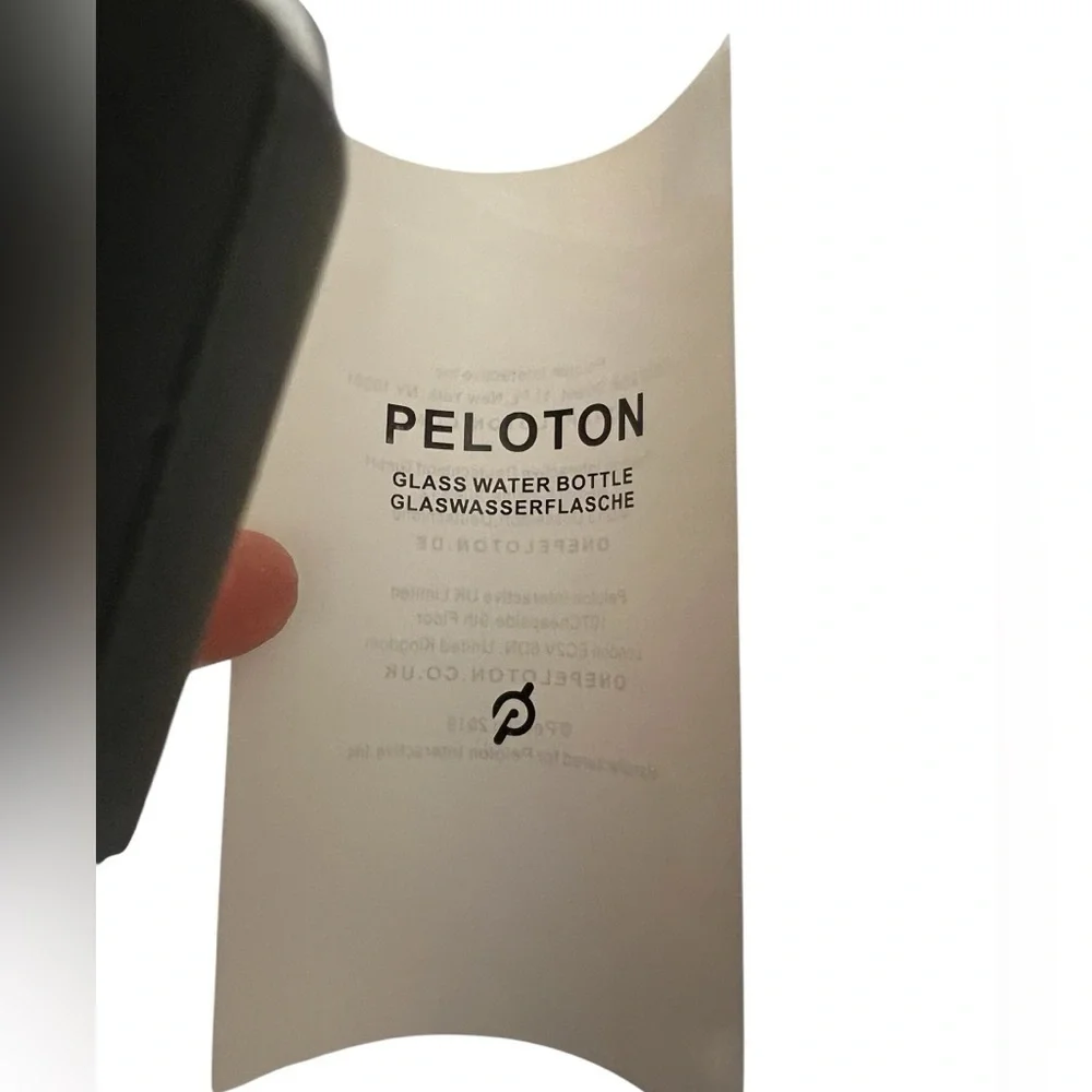 NEW Peleton Water Bottle 16 oz insulated Glass black silicone with paper inside
